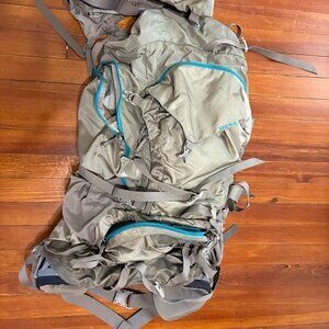 Gregory Deva 60L women's backpacking backpack - size WM